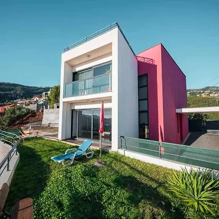 Villa Casa Da Terca - View And Parking