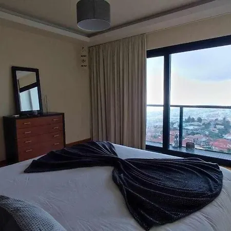 Casa Da Terca - View And Parking