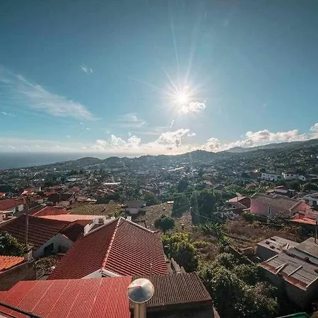 Villa Casa Da Terca View And Parking Funchal (Madeira)