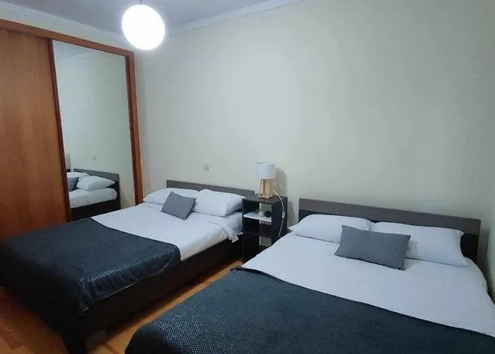 Casa Da Terca - View And Parking